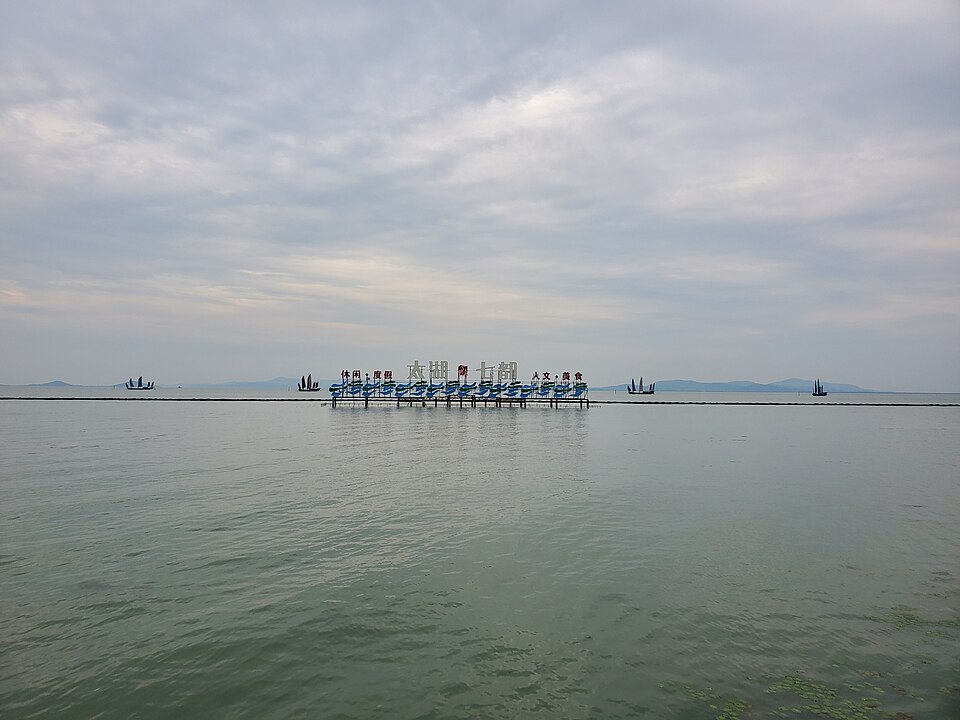 太湖七都湖景