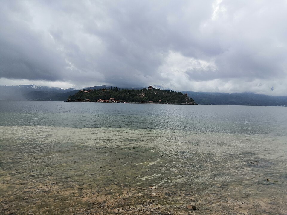 抚仙湖